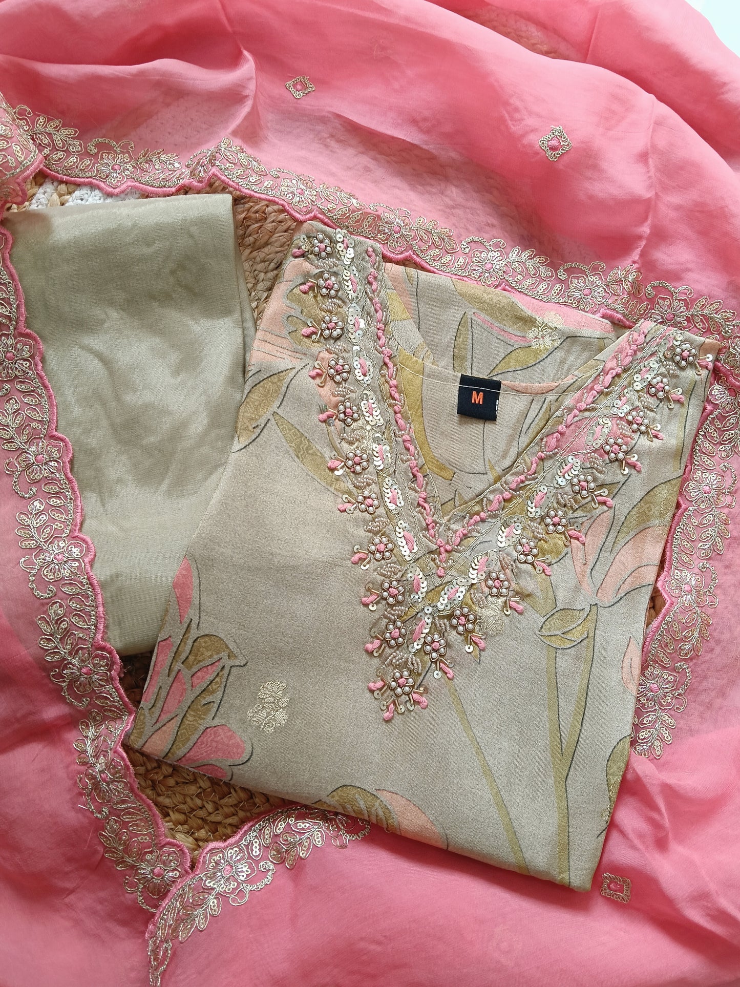 Exquisite Pure Shimari Silk Suit Set