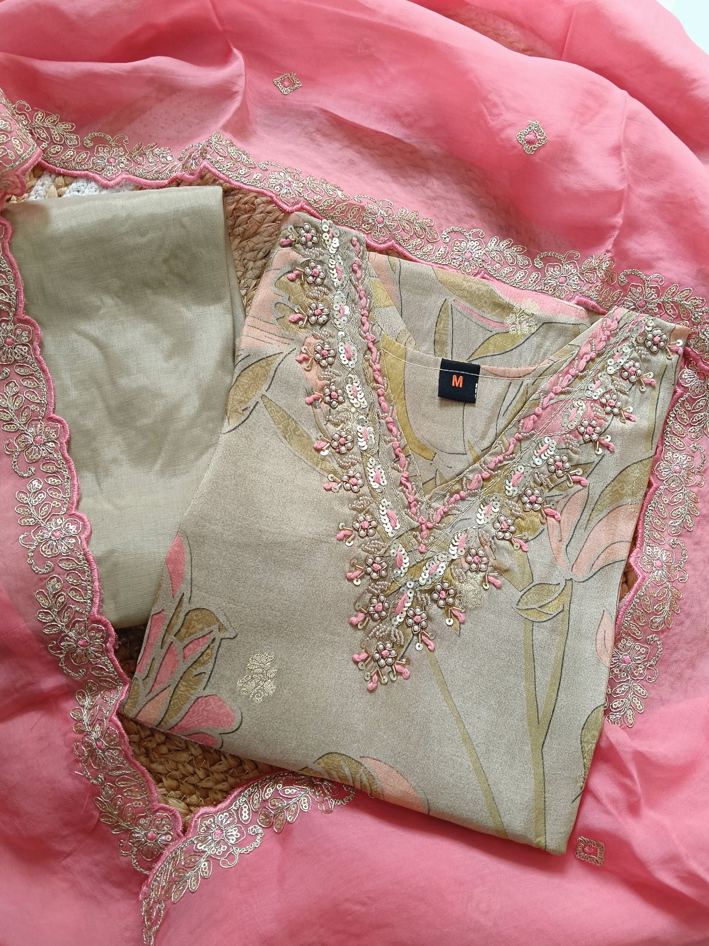 Exquisite Pure Shimari Silk Suit Set